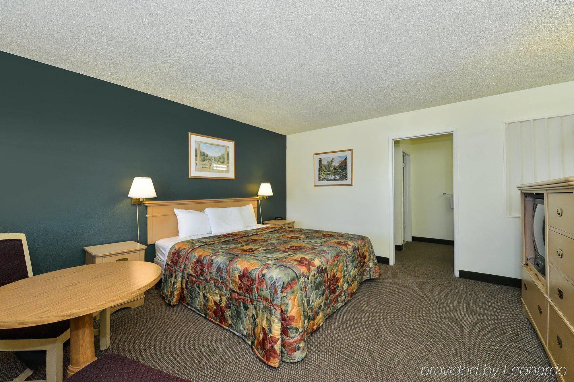Americas Best Value Inn Red Bluff Exterior foto